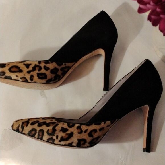 Johnston & Murphy Calf Hair, Animal Print Heels - Picture 4 of 12